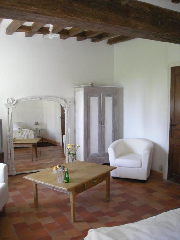 Bed and Breakfast La Touche Menetou-sur-Nahon Номер фото